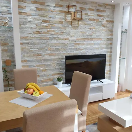 Planinski Odmor Lux * 즐라티보